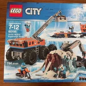 Lego Arctic Mobile Exploration Base